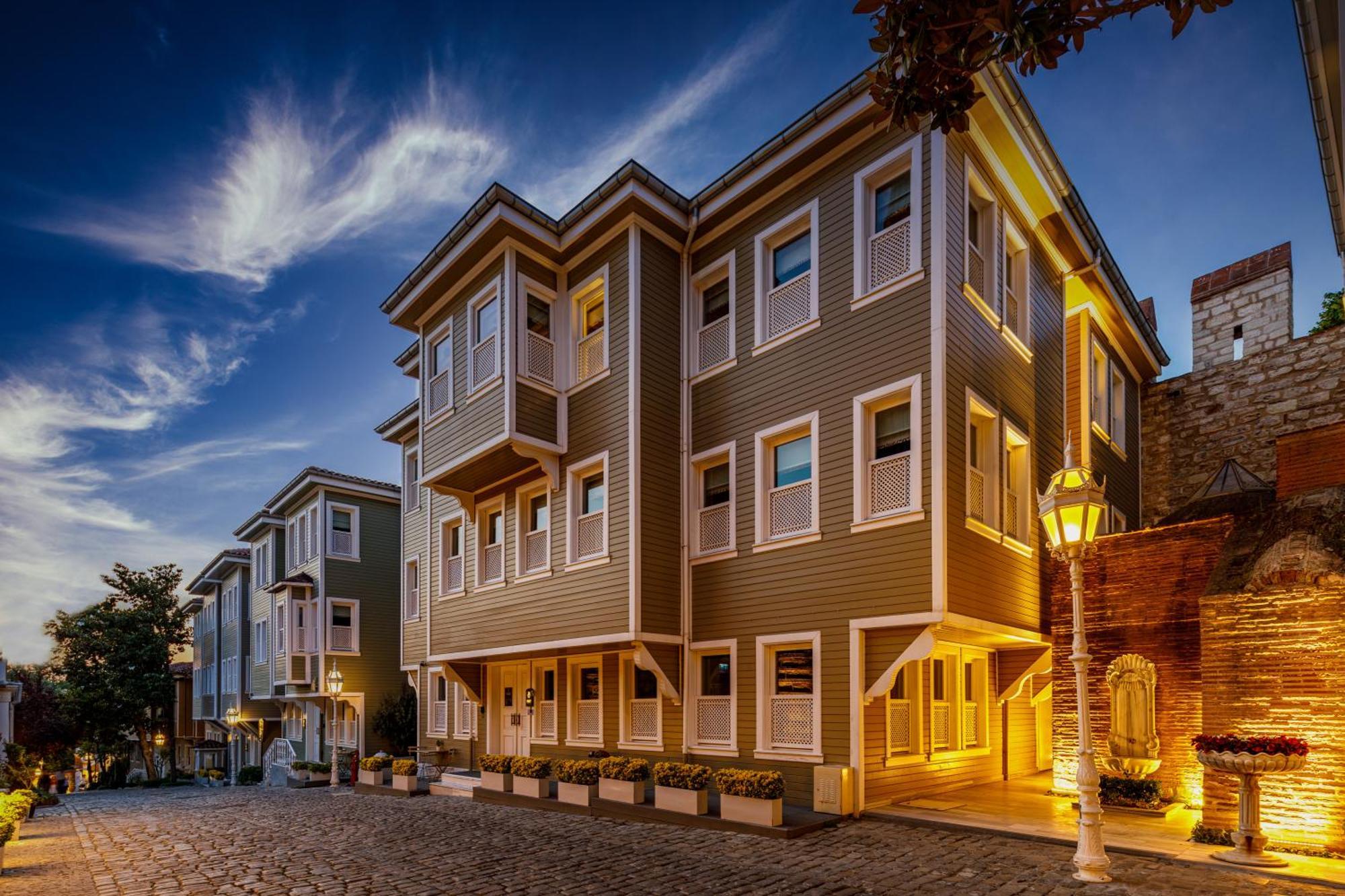 Hagia Sofia Mansions Istanbul, Curio Collection By Hilton Hotel Exterior foto