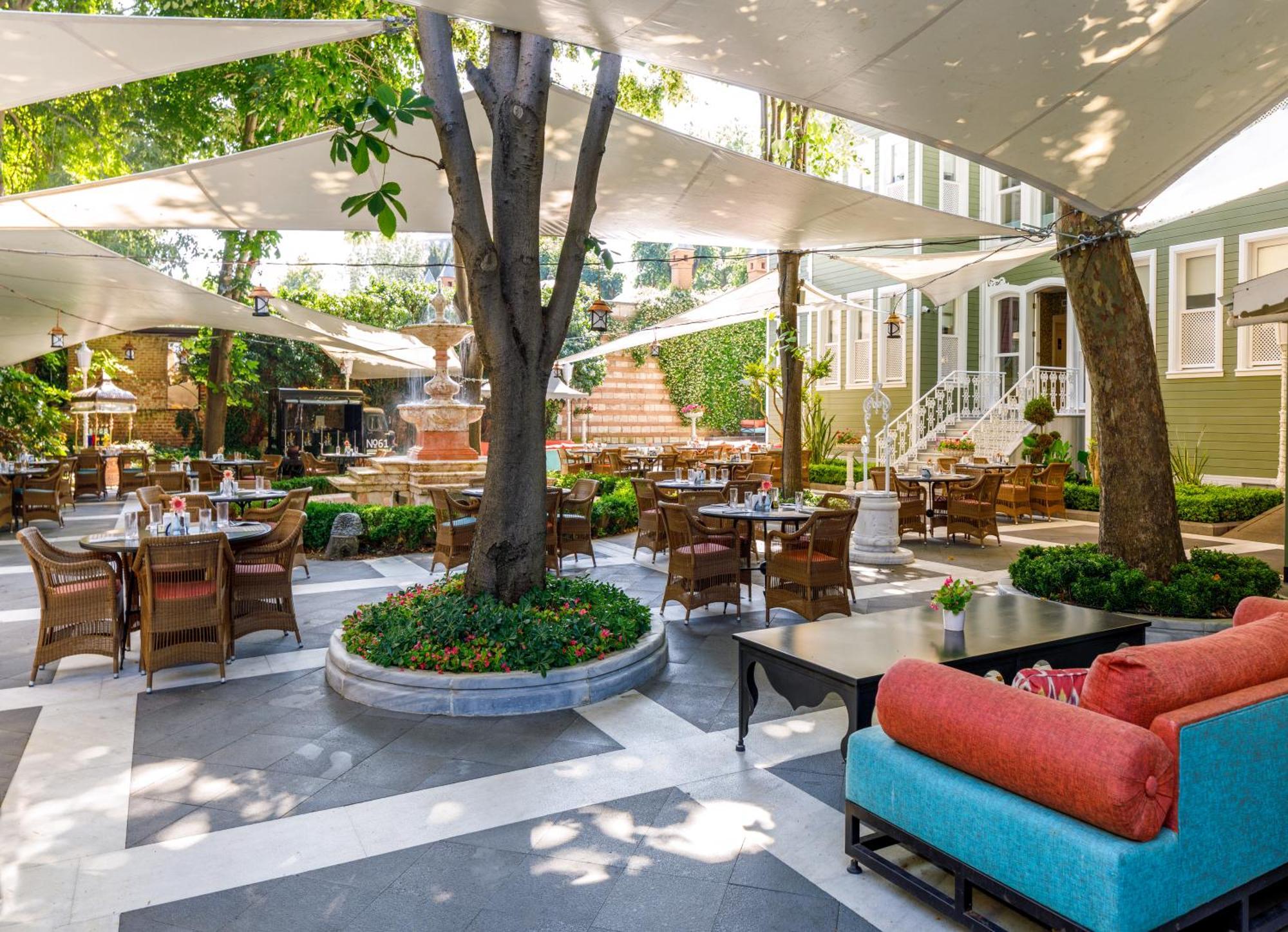 Hagia Sofia Mansions Istanbul, Curio Collection By Hilton Hotel Exterior foto